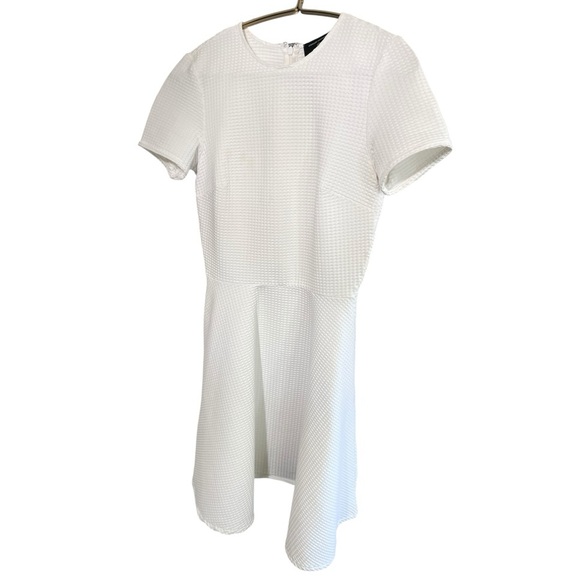 Opening Ceremony Dresses & Skirts - Opening Ceremony White Textured Mini Dress Size Small